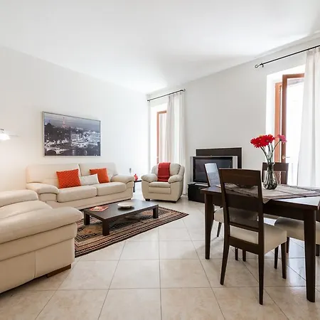 Apartment San Nicola - East End